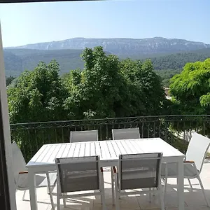 La Maison De Papou La Vigne A Les Pins 83860 Hébergement de vacances Nans-les-Pins