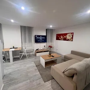 2prs Equipe Et Neuf Appartement Marseille